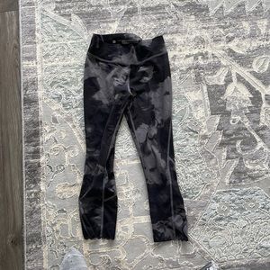 Black and grey tie dye leggings